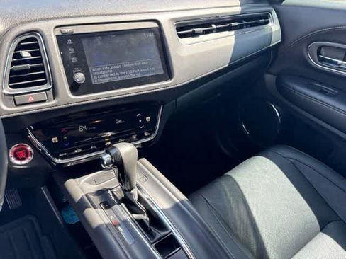 Used 2021 Honda HR-V EX-L image 21