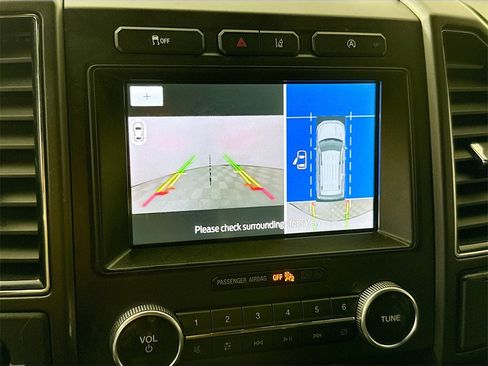 Used 2020 Ford Expedition Max Limited w/ Equipment Group 301A image 15