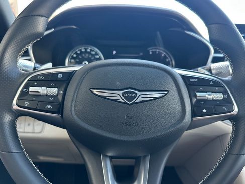 Used 2026 Genesis G70 2.5T RWD image 23