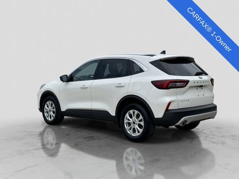 Used 2023 Ford Escape Active AWD/4WD image 5