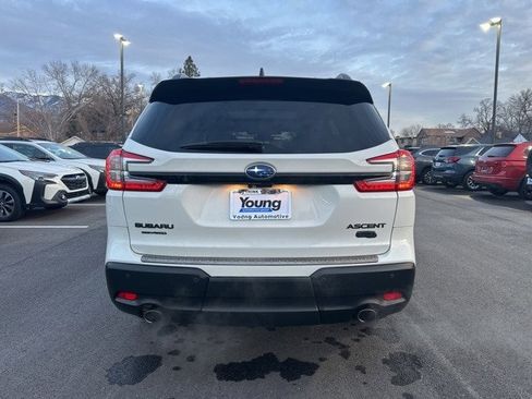 Used 2023 Subaru Ascent Onyx Edition image 4