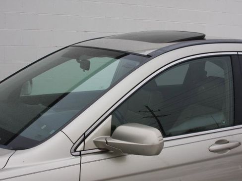 Used 2007 Honda CR-V EX-L image 16