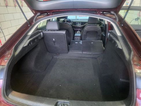 Used 2018 Buick Regal Essence w/ Sights and Sounds Package image 32