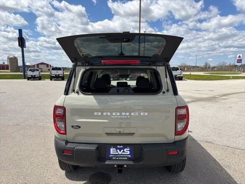 Used 2025 Ford Bronco Sport Outer Banks w/ Outer Banks Tech Package+ AWD/4WD image 18