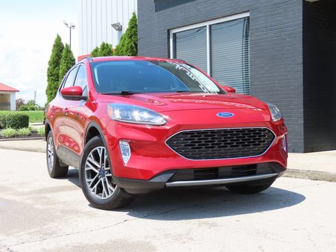 Used 2022 Ford Escape SEL w/ Technology Package AWD/4WD image 1