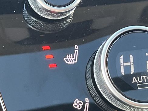 Used 2025 INFINITI QX60 Sensory image 20