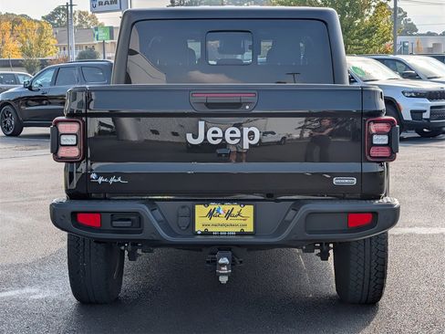 Used 2021 Jeep Gladiator Overland w/ Popular Equipment Package image 5