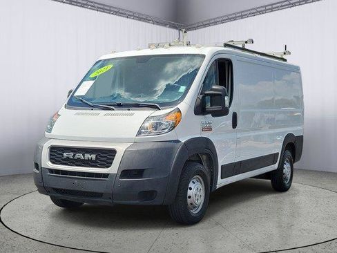 Used 2021 RAM ProMaster 2500 FWD image 2