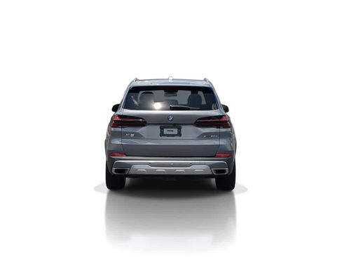 Used 2024 BMW X5 xDrive50e AWD/4WD image 7