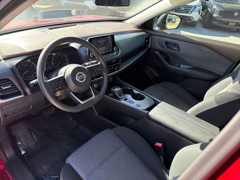 Certified 2021 Nissan Rogue S image 12