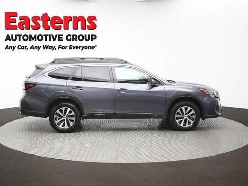 Used 2023 Subaru Outback Premium AWD/4WD image 43
