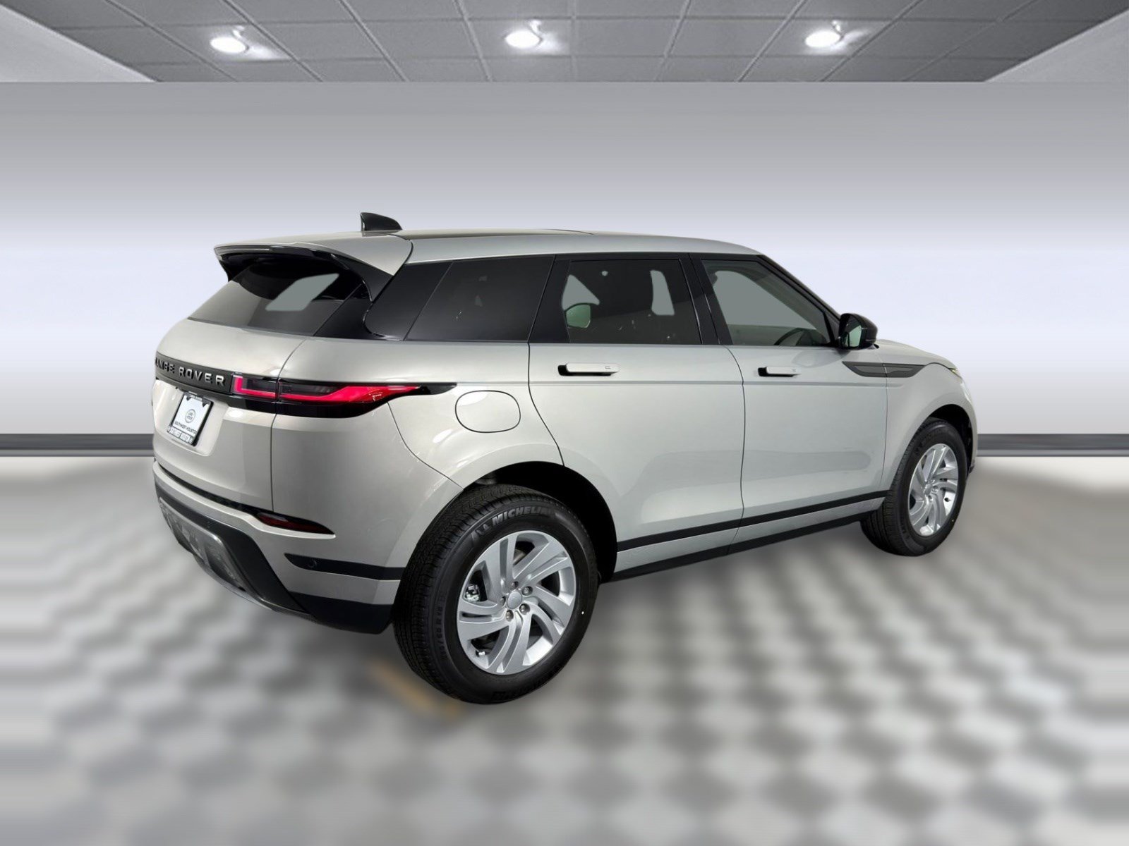 Used 2026 Land Rover Range Rover Evoque S AWD/4WD image 9