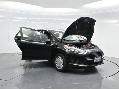 Used 2017 Ford Fiesta S FWD image 32