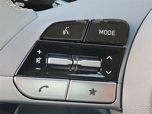 New 2025 Hyundai Elantra Sport w/ Cargo Package image 8