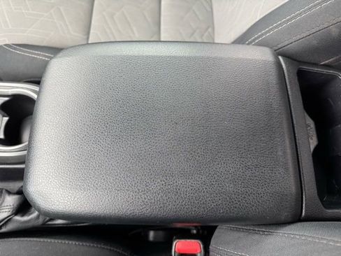 Certified 2021 Toyota Tacoma TRD Sport w/ Technology Package image 18