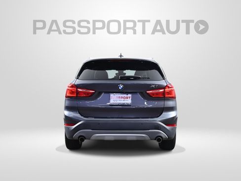Used 2017 BMW X1 xDrive28i AWD/4WD image 4