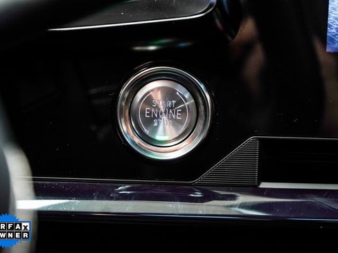 Used 2025 Chevrolet Corvette Stingray Premium Cpe w/ Z51 Performance Package image 29