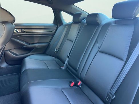 Used 2022 Honda Accord Sport image 38