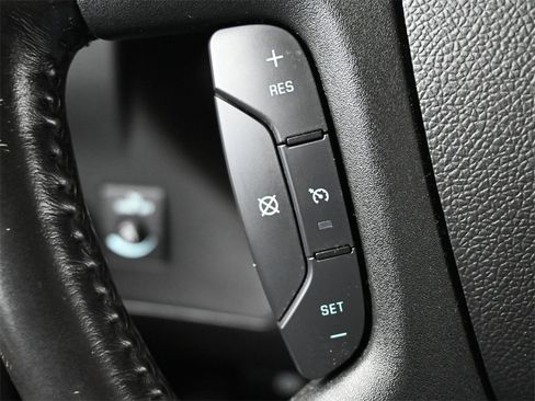 Used 2020 Chevrolet Express 2500 w/ Driver Convenience Package image 4