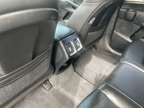 Used 2024 Kia Sorento S image 24