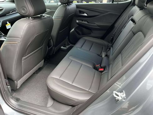New 2026 Buick Envista Avenir FWD image 16