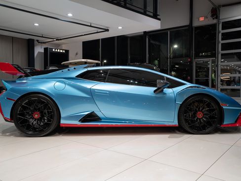 Used 2023 Lamborghini Huracan STO RWD image 41