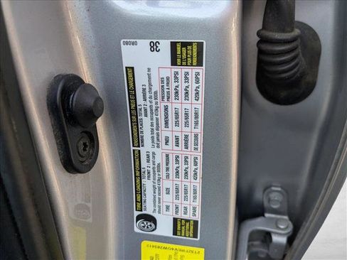 Used 2016 Toyota RAV4 LE image 15