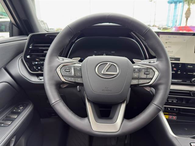 Used 2026 Lexus TX 350 AWD w/ Technology Package image 17