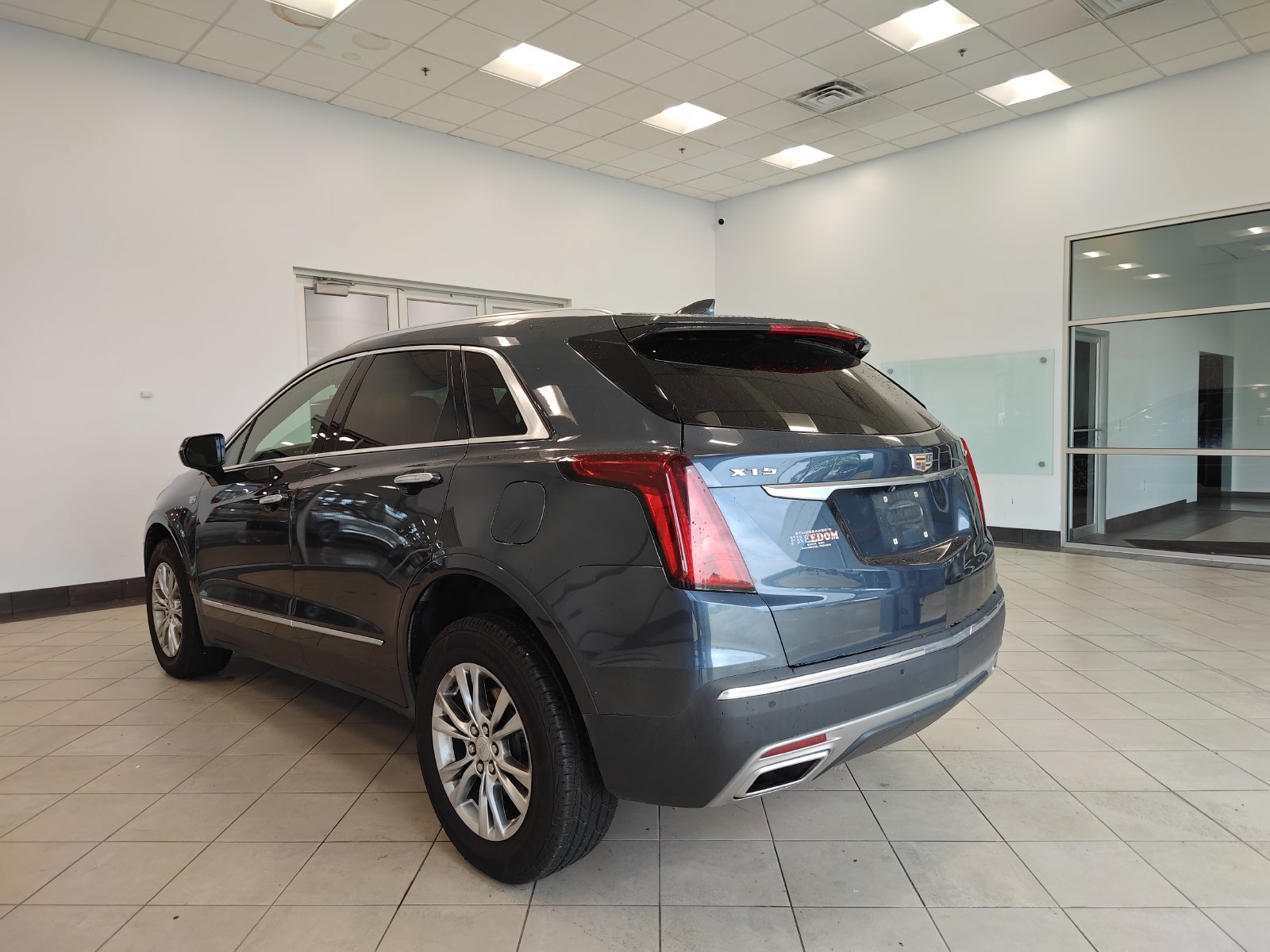 Used 2020 Cadillac XT5 Premium Luxury FWD image 5