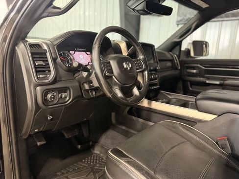 Used 2019 RAM 2500 Laramie AWD/4WD image 30