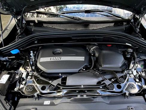 Used 2026 BMW X2 xDrive28i w/ Convenience Package AWD/4WD image 31