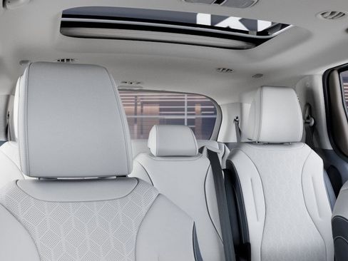 New 2026 Kia Carnival SX image 30