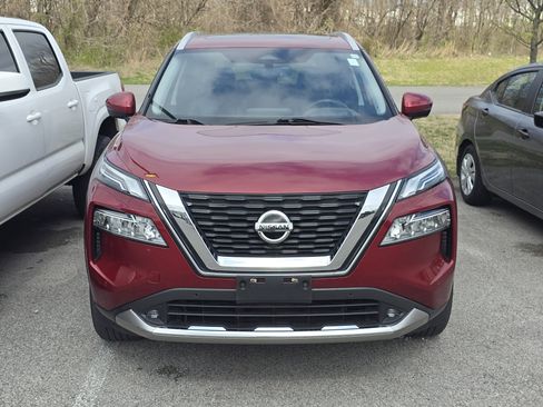 Used 2021 Nissan Rogue Platinum image 7