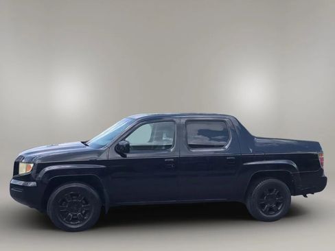 Used 2006 Honda Ridgeline RTS image 2