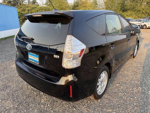 Used 2013 Toyota Prius V Three FWD image 3