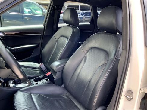 Used 2016 Audi Q3 2.0T Premium Plus w/ Technology Package FWD image 11