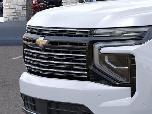 New 2026 Chevrolet Suburban High Country RWD image 13