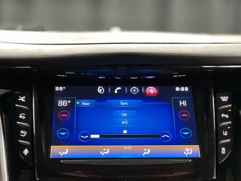 Used 2015 Cadillac Escalade ESV Platinum image 32