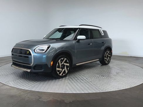 Used 2025 MINI Cooper Countryman SE w/ Comfort Package Max AWD/4WD image 4