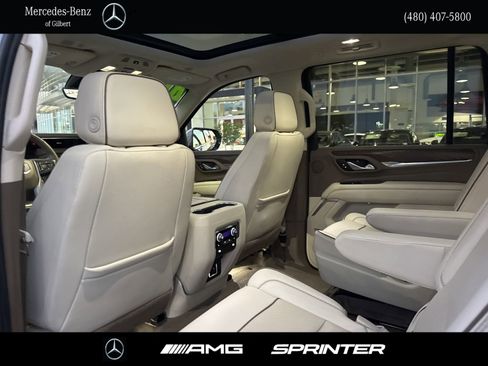 Used 2021 GMC Yukon XL Denali w/ Denali Premium Package image 21