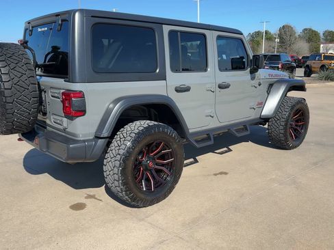 Used 2021 Jeep Wrangler Unlimited Rubicon w/ LED Lighting Group image 9