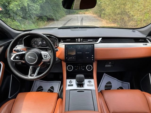 Certified 2026 Jaguar F-PACE R-Dynamic S AWD/4WD image 21