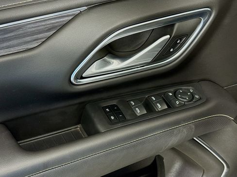 Used 2022 GMC Yukon SLT w/ SLT Luxury Package RWD image 18