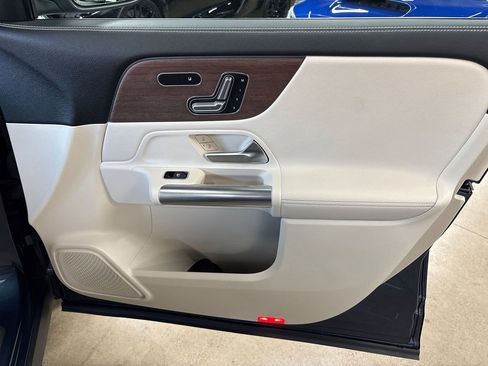 Used 2023 Mercedes-Benz GLA 250 4MATIC image 53