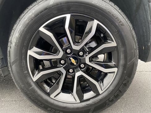 Used 2021 Chevrolet TrailBlazer ACTIV w/ Technology Package image 16