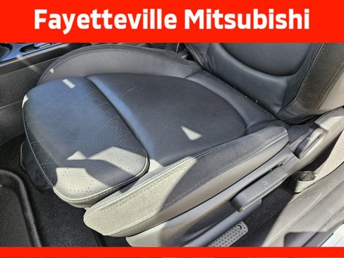 Used 2024 MINI Cooper SE FWD image 8