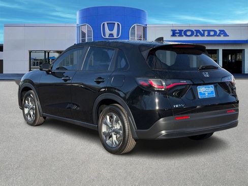 New 2026 Honda HR-V LX image 4