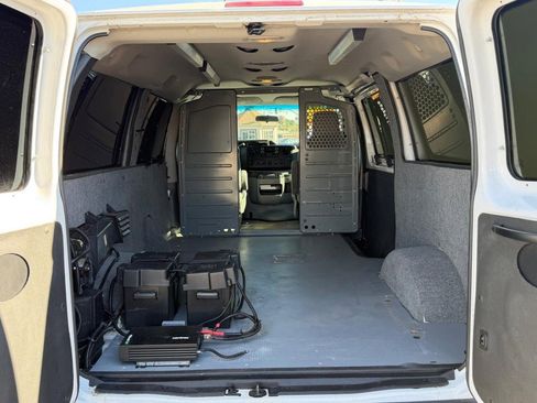 Used 2014 Ford E-250 and Econoline 250 w/ Interior Upgrade Package image 42