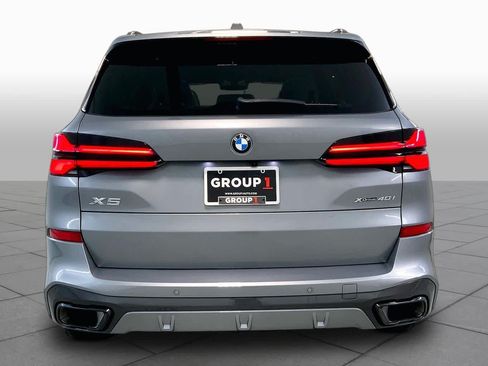 Used 2024 BMW X5 xDrive40i w/ M Sport Package AWD/4WD image 4