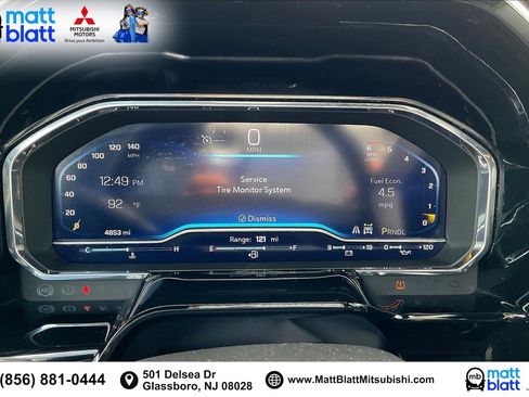 Used 2025 Chevrolet Silverado 2500 LT w/ Convenience Package image 22